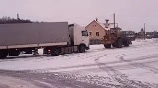 вольво... амкадок.... фура... дальнобой... скания.... застрял... прикол