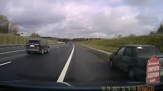 Ярославское ш. из Москвы. Не доезжая до Торбеева озера. Выпечка