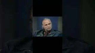 Marlon Brando INTIMIDATES the s**t out of Dick Cavett 😂😂 