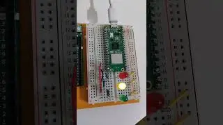 Traffic lights using Rasberry Pi Pico W.
