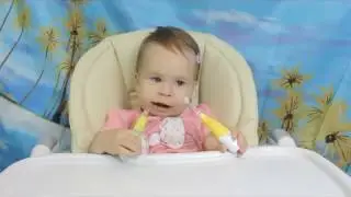 Lekor.ru Зубные щетки для всей семьи.  Ребенок чистит зубы CS 561 Kids
