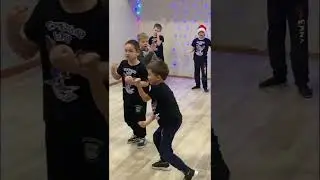 Поем и танцуем Синий Ламборгини 😎