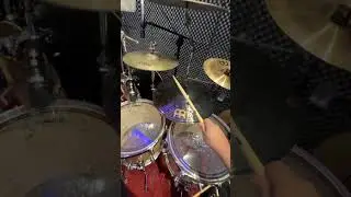 BIG BELL RIDE 18" MEINL - CLASSICS CUSTOM DARK HEAVY