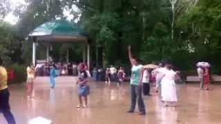 Танцы