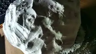 меловой шар из Белгорода . 2 кг . a chalk ball from Belgorod . 2 kg .