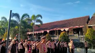 SMP PGRI 2 AJIBARANG | Upacara Hari Pramuka