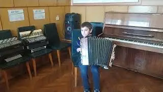 Монастирищенська ДМШ. Дзісь Микола. 3 кл.е.п. В.Сорока "Маленька сонатина".