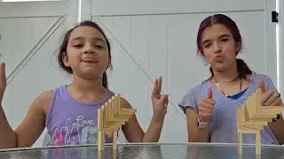 Reto de equilibrio con Jenga. Balance challenge with Jenga. Super divertido.