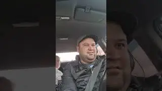 хот не много помогал бабули