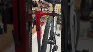 Giant Defy Light Gravel