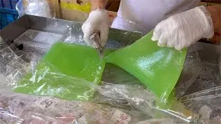 大叔賣手工涼糕，太軟滑像絲綢，顧客怕太貴不敢買，他：5毛1粒~【顏值聚寶盆】