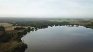 Посёлок Светлый и озеро