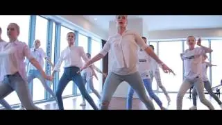 Rovinskaya A    August Alsina – Been Around the World feat  Chris Brown