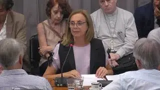 Decana María Gracia Bennedetti - Disertación encuentro de Universidades 14/02/23