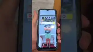 брат решил взять мой телефон