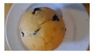 The most fluffy and delicious blueberry muffins // Homemade muffins