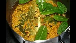 Homemade Conditioning Fenugreek & Mint Herbal Rinse For Gorgeous Hair