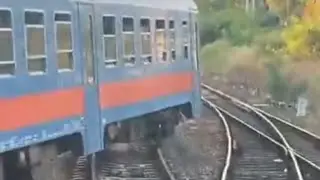 Kisiklott egy InterCity a Keletinél - "Tomi Gyémánt" Facebook videója