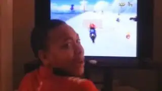 noob tries to play mario kart