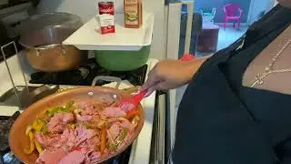 Cooking with Mrs Joneses how to make cheese steak sandwich