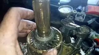 Lada Niva stuck in 5th gear. Part 1. Disassembly and troubleshooting.