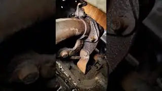 Mitsubishi Carisma - Замена поддона ДВС 1,6 АКПП . 