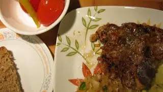 Жареный телячий стейк   или стейк по канадски