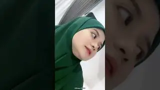 Ukhty cantik nyanyi india...