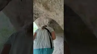Пещера моод