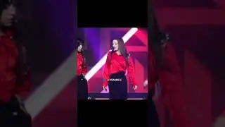Nova's reaction to Readys fanchant during No Doubt outro 🤣❤️ #xin #nodoubt #xin_nodoubt