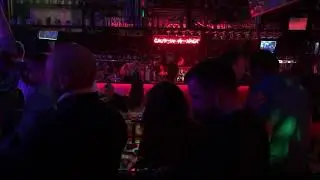 Выпускнички.