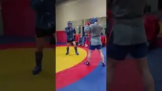 Жесткий ответ на прямой удар в боевом самбо!👊
