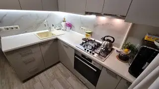 Отзыв клиента на компактную и современную кухню из АГТ