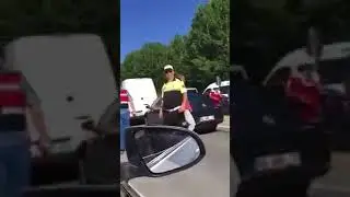 Adalet yürüyüşüne Dombra ile coşkuyu veren kardeşimiz :)