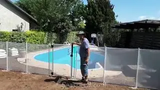 גדר בטיחות איכותית נשלפת לבריכה בגובה 1.35 מטר מדגם Premium עם מנגנון נעילה Magna Latch