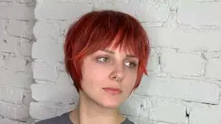 PIXIE BOB WITH BANGS CURTAIN SHORT.