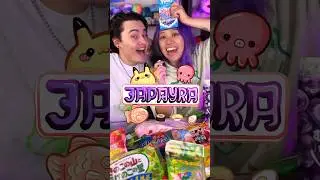 Provando doces japoneses com meu namo🍬 #react #criecomayra #japayra