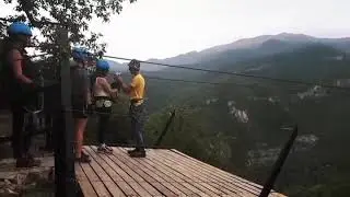 Zipline at Yell Extreme Park 💛🤘