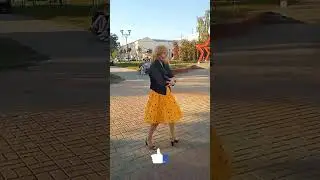16.08.24г...Танец Светланы у Гомельского Цирка возле Фонтана... 💃💃💃🔥🔥🔥👍👍👍🌺🌺🌺
