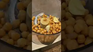 Homemade Hummus 