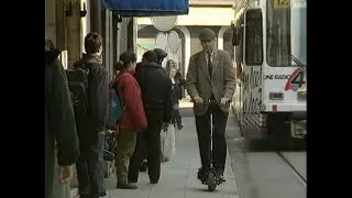 Une trottinette à moteur sème la pagaille à Genève (1995)