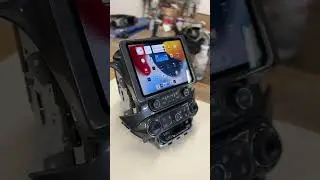 2017 Chevy Tahoe 11" iPad Air/PRO DASH MOD