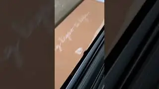 Nous avons reçu nos velux et ils sont en train de les poser.