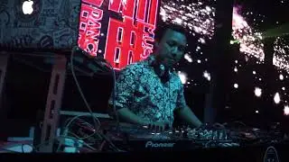 DJ HI FIVE LIVE ON LIDO STAR DANCE N CLUB KUCHING, SARAWAK MALAYSIA