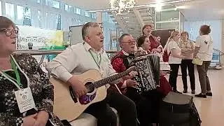Помоги мне.