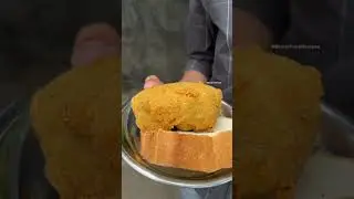 Crazy Rush for Kolhapur's Jumbo Vadapav at Shyam Vadapav, Near Rajaram College