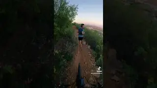 DÉJAME PASAR 😂 #mtb #parati #ciclismo #humor