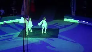 Акробатическое трио