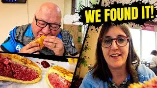 Searching for the BEST Lobster Roll in Portland, Maine!