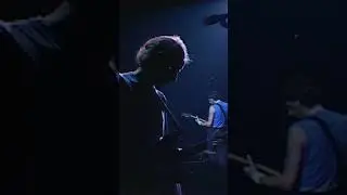 'Why Worry' (Wembley 1985)  @direstraitsofficial ​